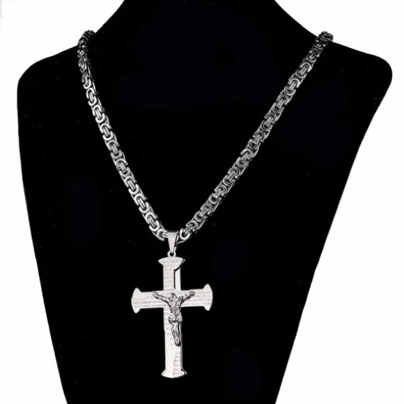 Jesus Crucifix Cross Necklace For Men Silver Color Stainless Steel Byzanine - Picture 1 of 6